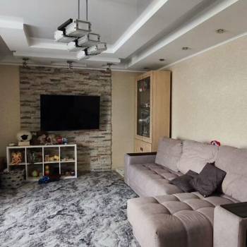 Продается 2-х комнатная квартира, 81,1 м²