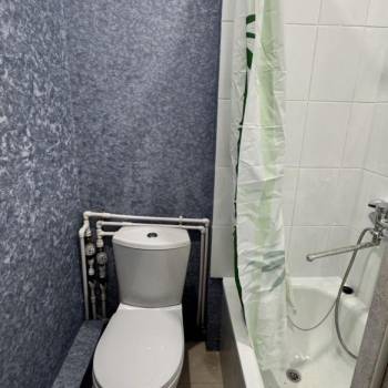 Продается Многокомнатная квартира, 100 м²