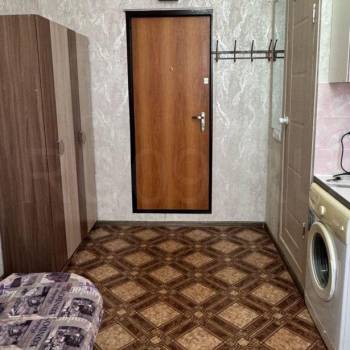 Продается Многокомнатная квартира, 100 м²