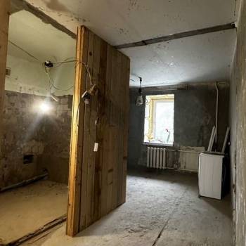 Продается Многокомнатная квартира, 80 м²
