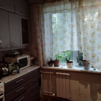 Продается Многокомнатная квартира, 69,1 м²
