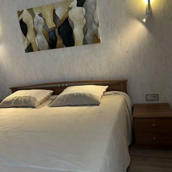 Сдается 2-х комнатная квартира, 75 м²