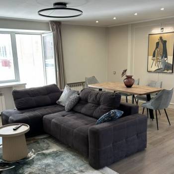 Сдается 2-х комнатная квартира, 75 м²