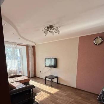 Сдается 2-х комнатная квартира, 60 м²