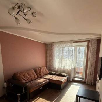Сдается 2-х комнатная квартира, 60 м²