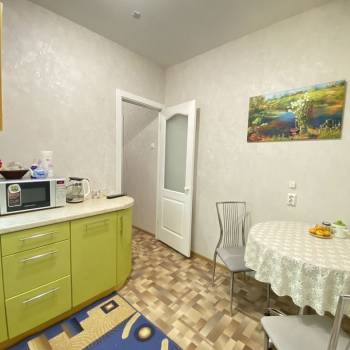 Сдается 1-комнатная квартира, 38 м²