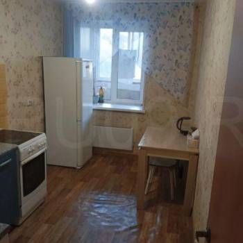 Сдается 1-комнатная квартира, 43 м²