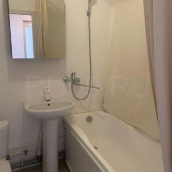 Продается 1-комнатная квартира, 34 м²