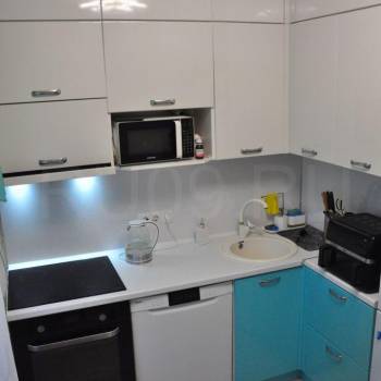 Продается 1-комнатная квартира, 36 м²