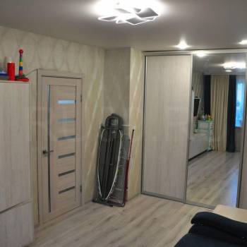 Продается 1-комнатная квартира, 36 м²