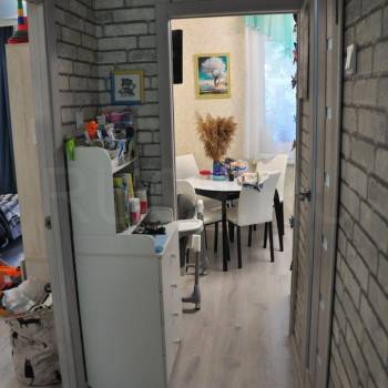 Продается 1-комнатная квартира, 36 м²