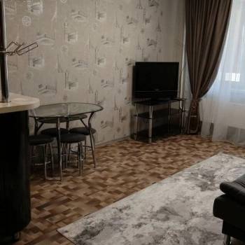 Сдается 2-х комнатная квартира, 68 м²
