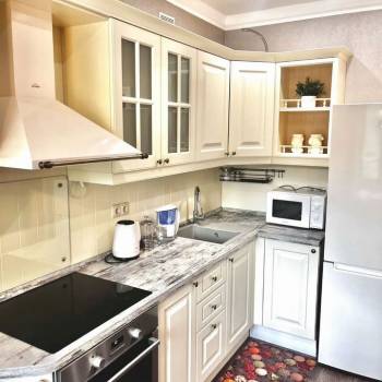 Сдается 1-комнатная квартира, 42 м²