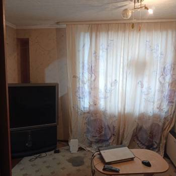 Продается 1-комнатная квартира, 27,7 м²