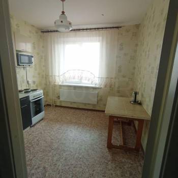 Сдается 2-х комнатная квартира, 56 м²