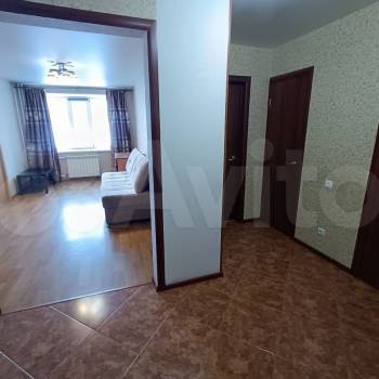 Сдается 1-комнатная квартира, 42 м²