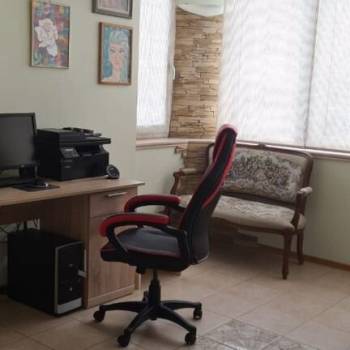 Продается Многокомнатная квартира, 141,2 м²