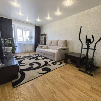 Продается 1-комнатная квартира, 38 м²