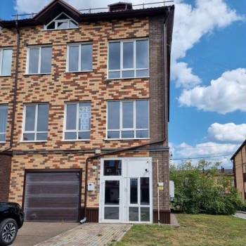 Продается Многокомнатная квартира, 162 м²