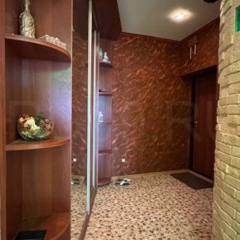 Продается 3-х комнатная квартира, 126 м²
