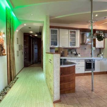 Продается 3-х комнатная квартира, 126 м²