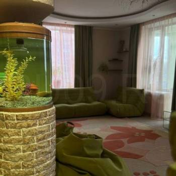 Продается 3-х комнатная квартира, 126 м²