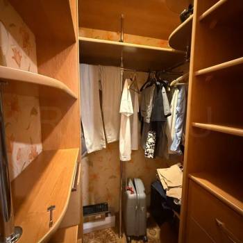 Продается 1-комнатная квартира, 43 м²