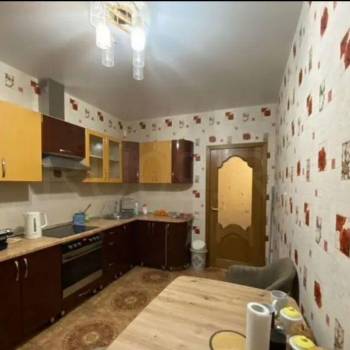 Продается 1-комнатная квартира, 43 м²