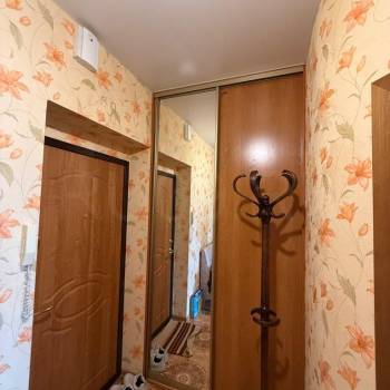 Продается 1-комнатная квартира, 43 м²