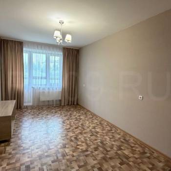 Продается 1-комнатная квартира, 35 м²