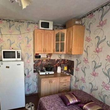 Продается 1-комнатная квартира, 11 м²
