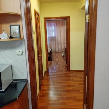 Сдается 2-х комнатная квартира, 60 м²