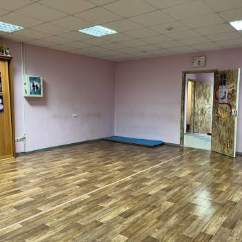 Продается Нежилое помещение, 100 м²