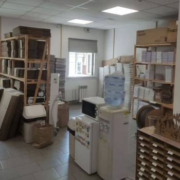 Сдается Нежилое помещение, 182 м²