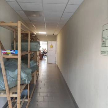 Сдается Нежилое помещение, 182 м²