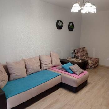 Сдается 2-х комнатная квартира, 72 м²