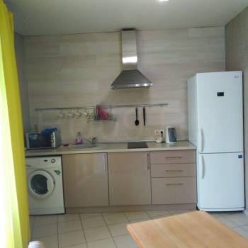 Сдается 1-комнатная квартира, 41 м²