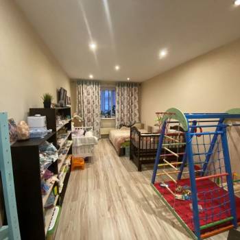 Продается 1-комнатная квартира, 52,4 м²
