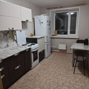 Сдается 1-комнатная квартира, 41 м²
