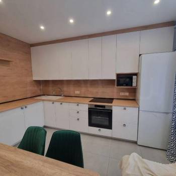 Сдается 2-х комнатная квартира, 69 м²