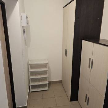 Сдается 2-х комнатная квартира, 70 м²