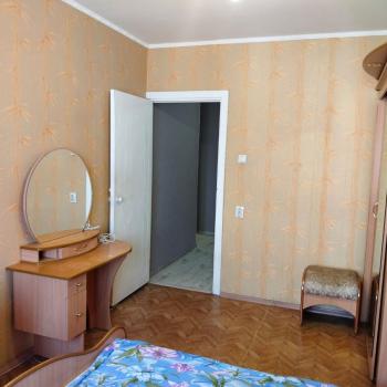 Сдается 2-х комнатная квартира, 65 м²