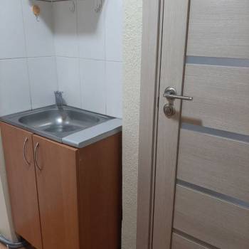 Продается 1-комнатная квартира, 12,7 м²