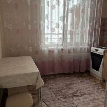Сдается 1-комнатная квартира, 36 м²