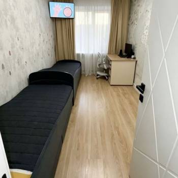 Продается 3-х комнатная квартира, 49,5 м²