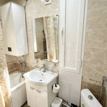 Продается 3-х комнатная квартира, 49,5 м²