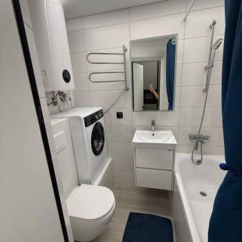 Продается 1-комнатная квартира, 18 м²
