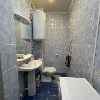 Сдается Многокомнатная квартира, 90 м²