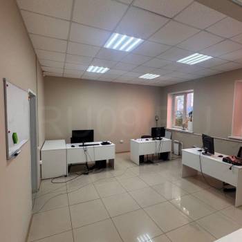 Сдается Нежилое помещение, 56 м²