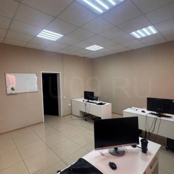 Сдается Нежилое помещение, 56 м²